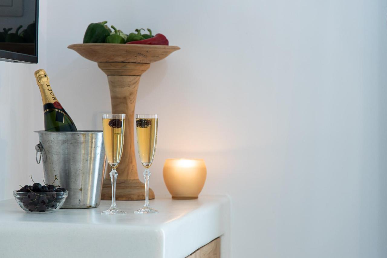 Flora (adults Only) 2* Naxos City